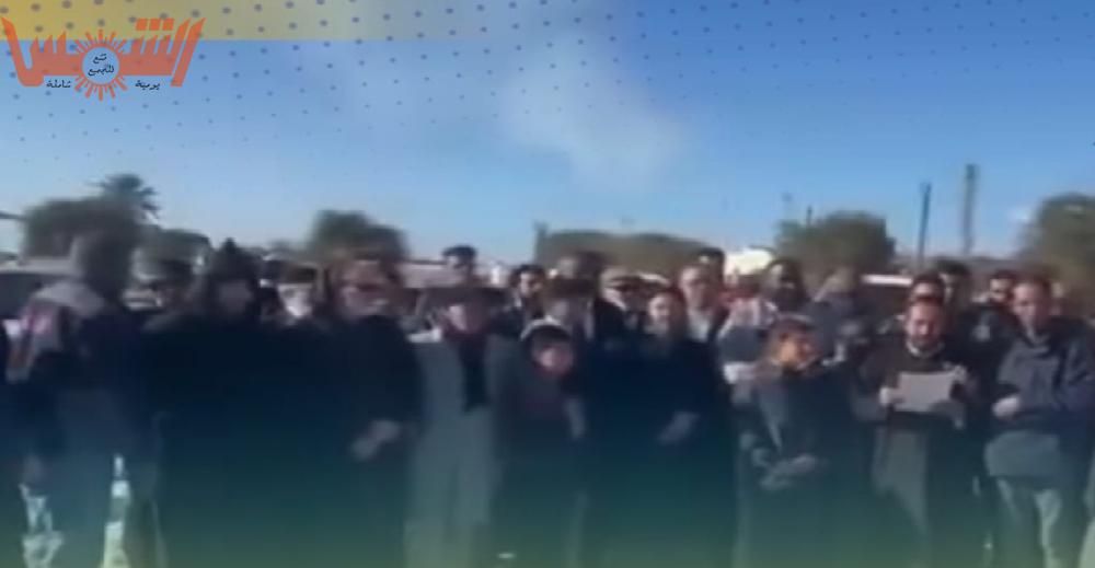 محتجون أمام مجمع مليتة يطالبون بإقالة بن قدارة واستئصال الفساد بمؤسسة النفط