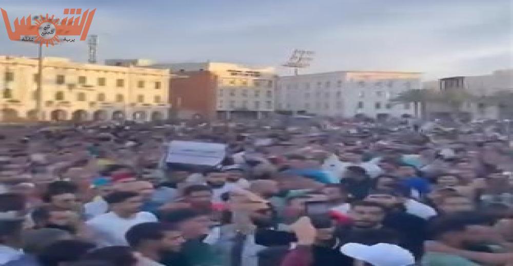 الساحة مبيوعة